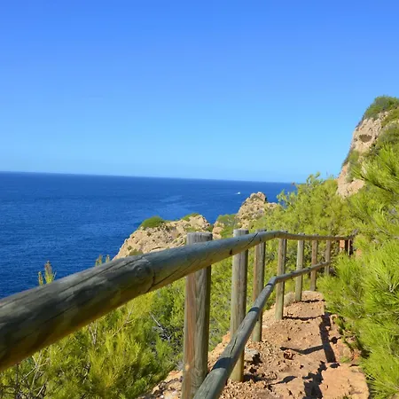 Holiday home Au Calme Avec Jardin, Parking, Clim, Proche De ! La Ciotat