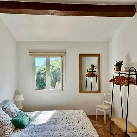 Holiday home Au Calme Avec Jardin, Parking, Clim, Proche De ! La Ciotat