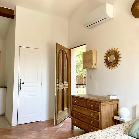 Au Calme Avec Jardin, Parking, Clim, Proche De ! Holiday home *